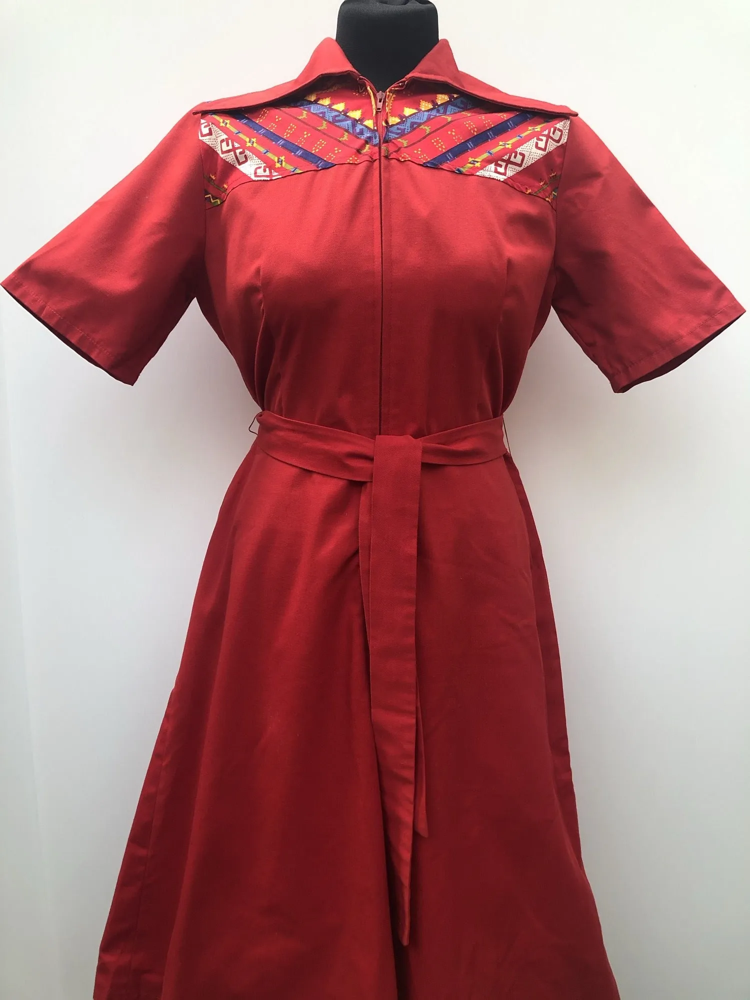 1970s Culottes with Aztec Print and Waist Belt - Size 12