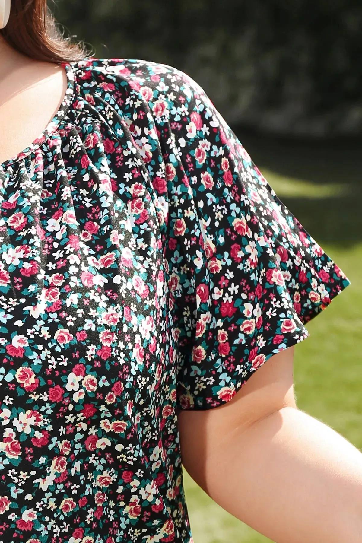 Floral Drawstring Crewneck Ruffle Sleeve Blouse