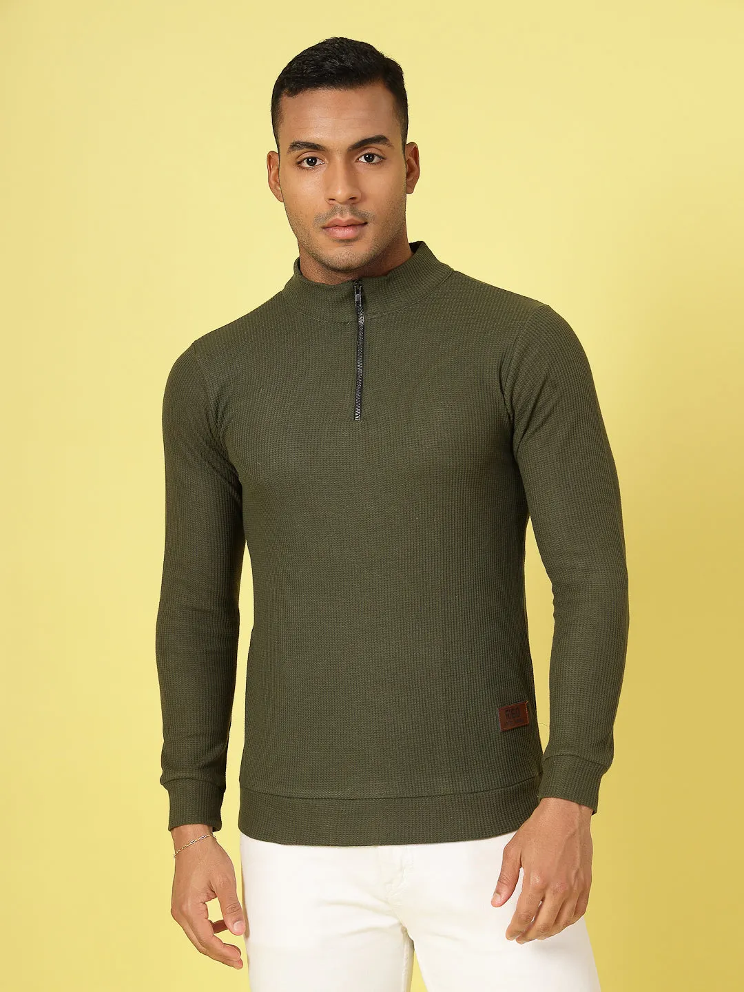 Men’s Zippered Cotton Henley T-shirt