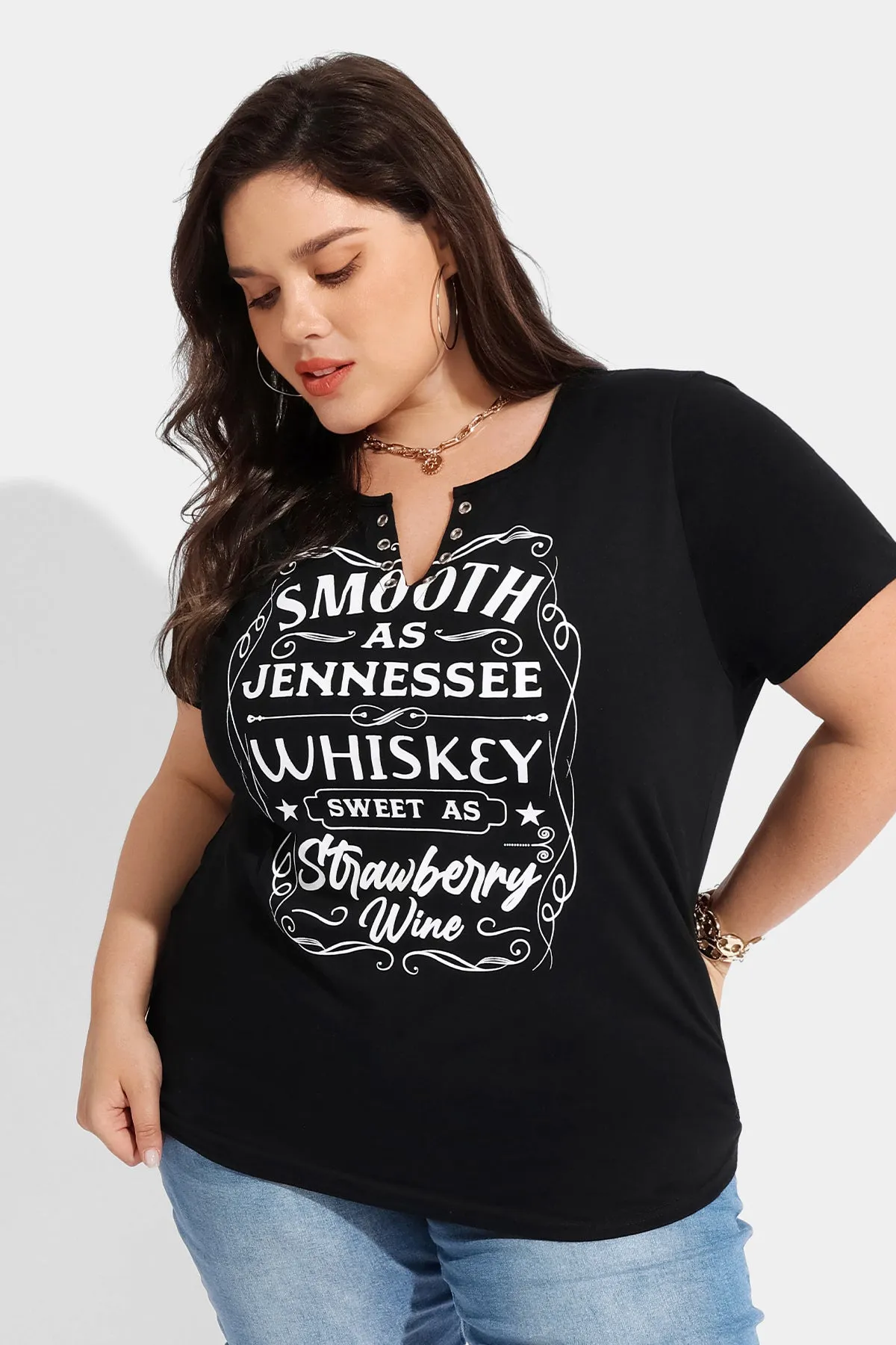 Ritera Alphabet Grommet Eyelet Knotted V Neck T-Shirt