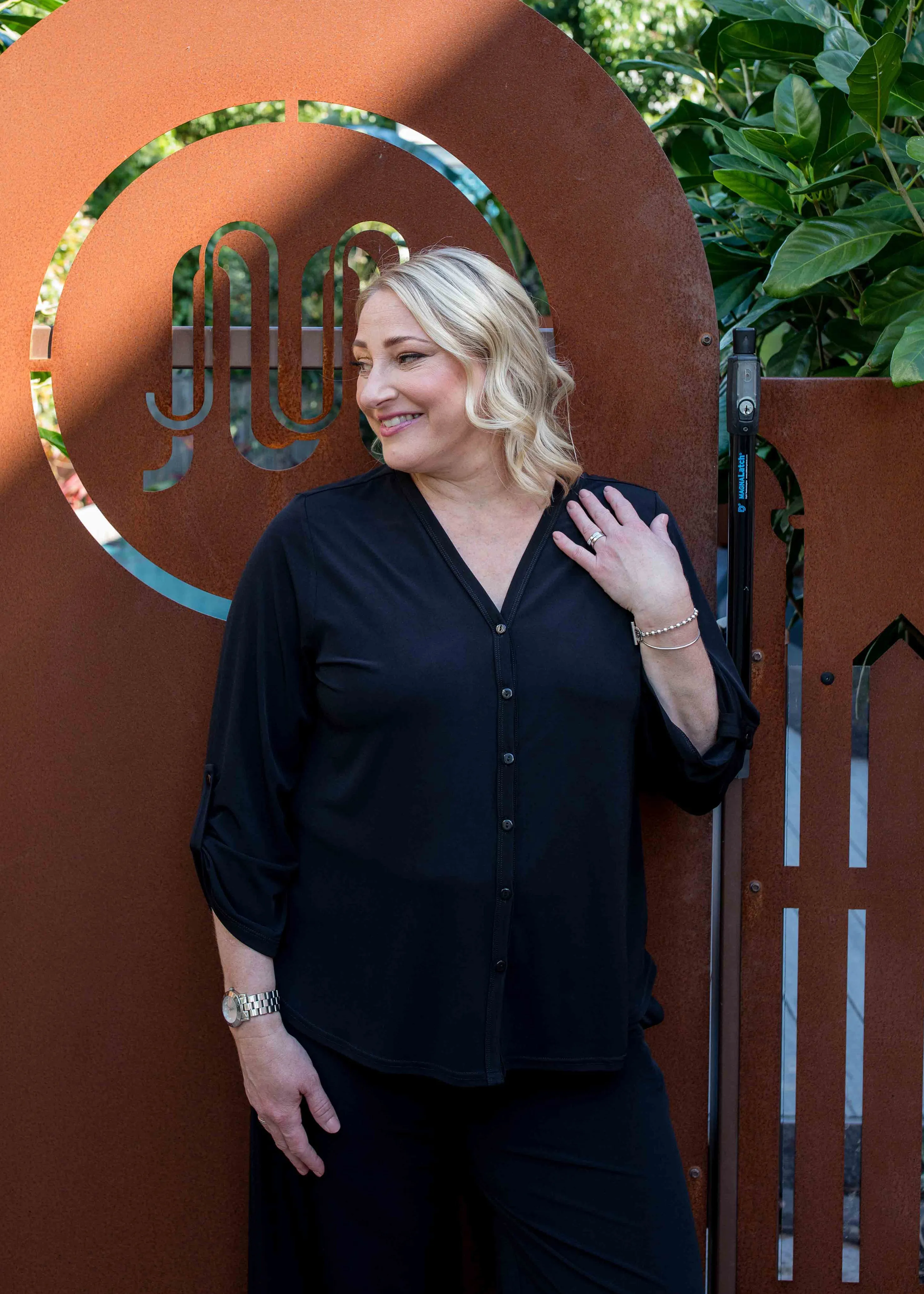Uber Blouse in Black